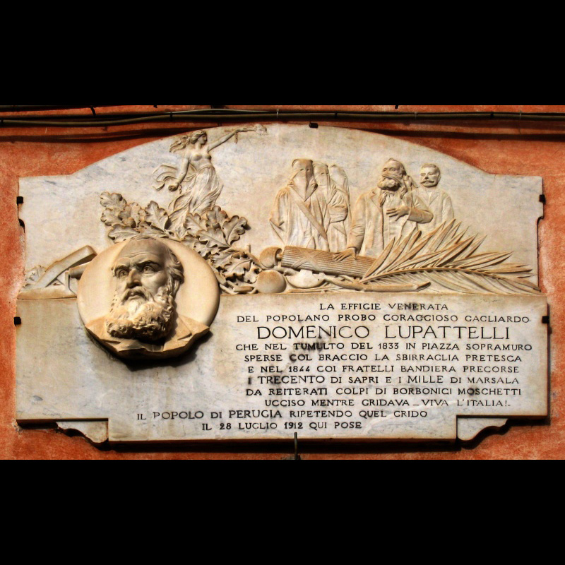 800px-Perugia_-_Lapide_Domenico_Lupattelli_-_Piazza_Lupattelli